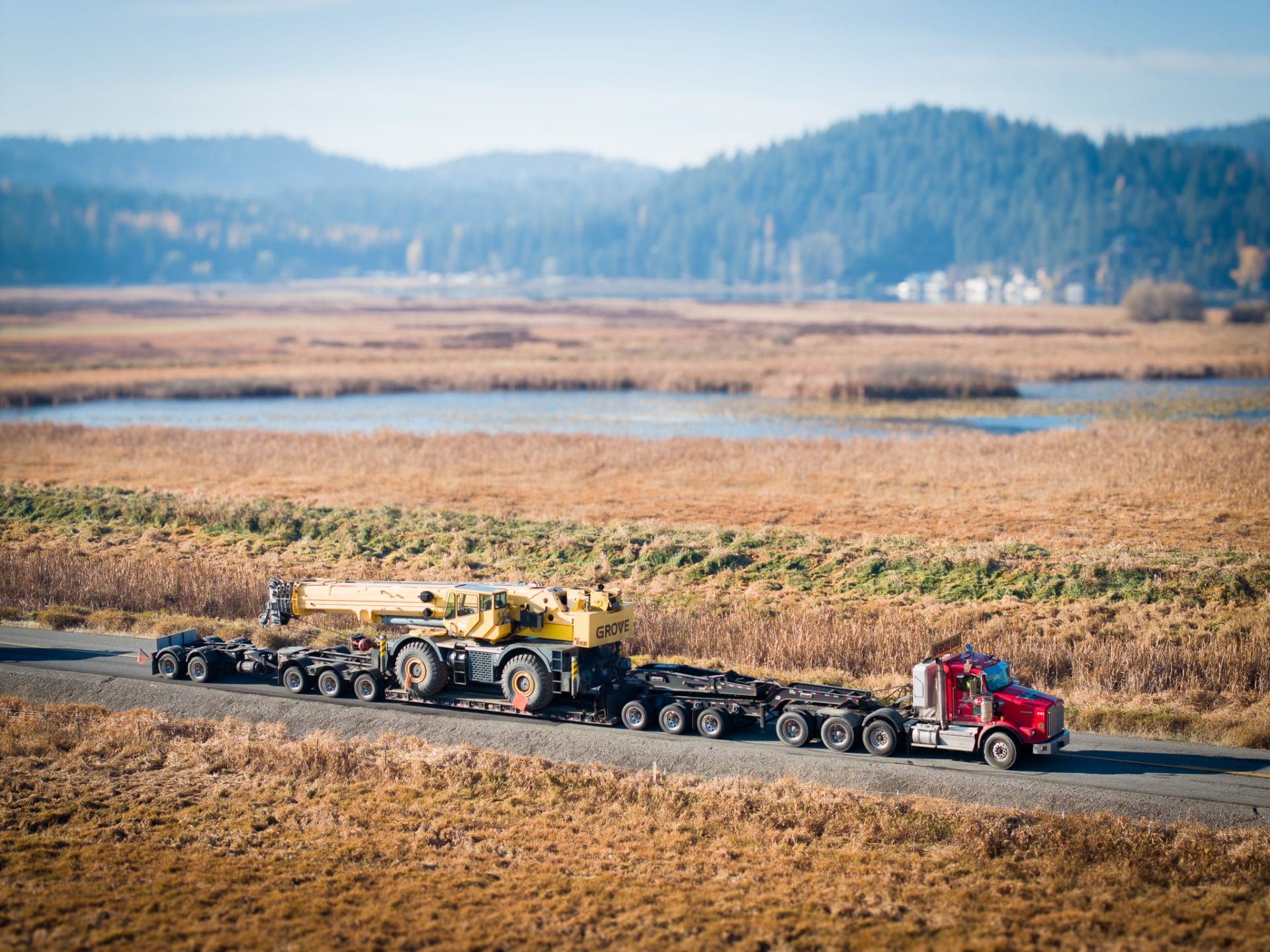 Transport Heavy Crane
